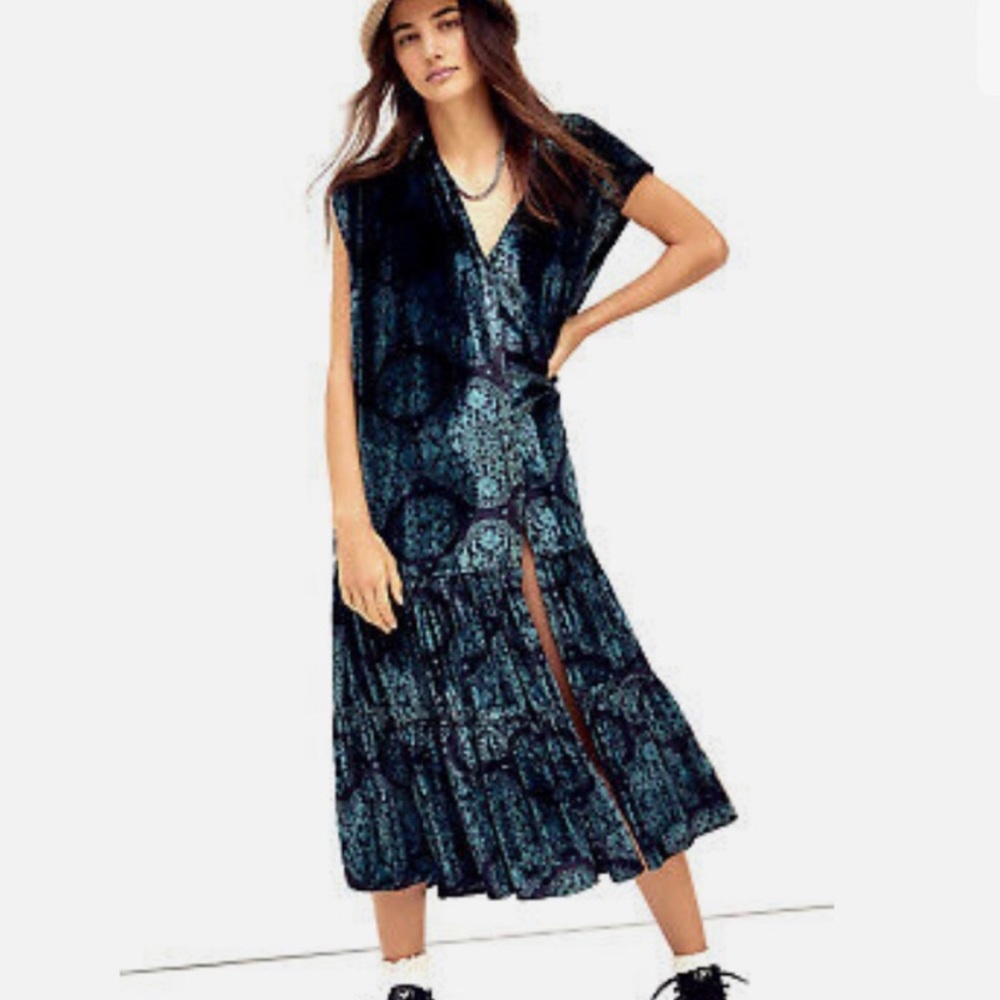 Free people, On my Mind velvet dress/top/tunic/duster